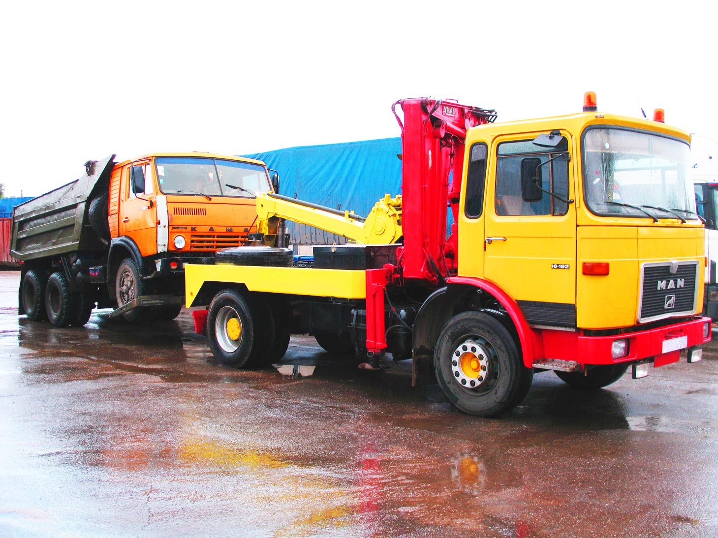 способы эвакуации грузовых автомобилей